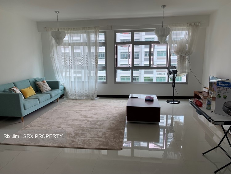 Yishun Street 51 thumbnail photo